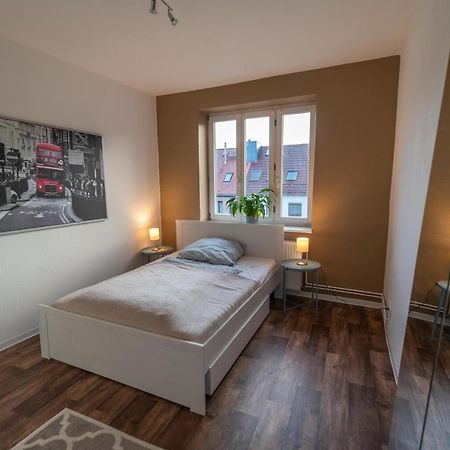 2 Bedroom 65Qm - Kitchen - Central - Netflix Magdeburg Exteriör bild