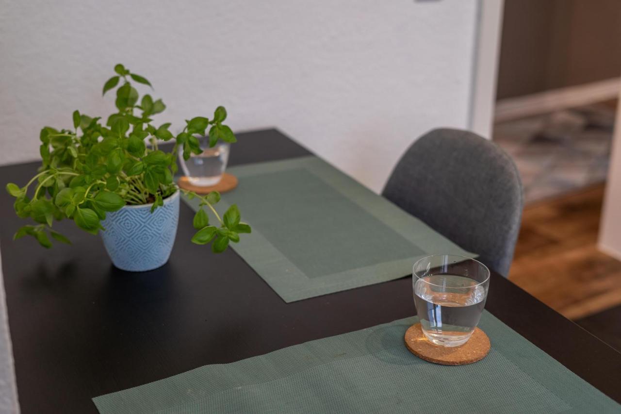 2 Bedroom 65Qm - Kitchen - Central - Netflix Magdeburg Exteriör bild